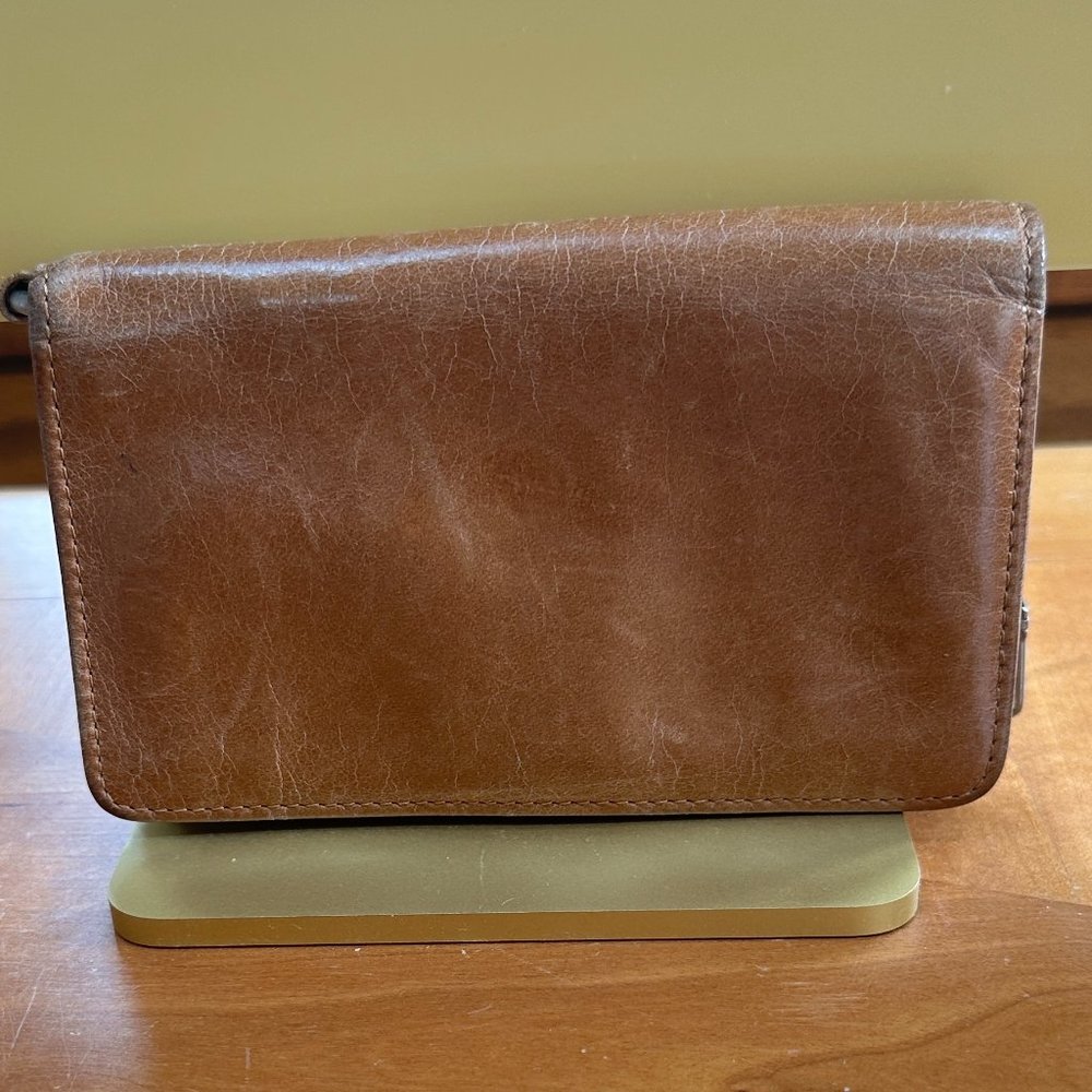 HOBO Saddleback (tan) leather wallet/phonecase